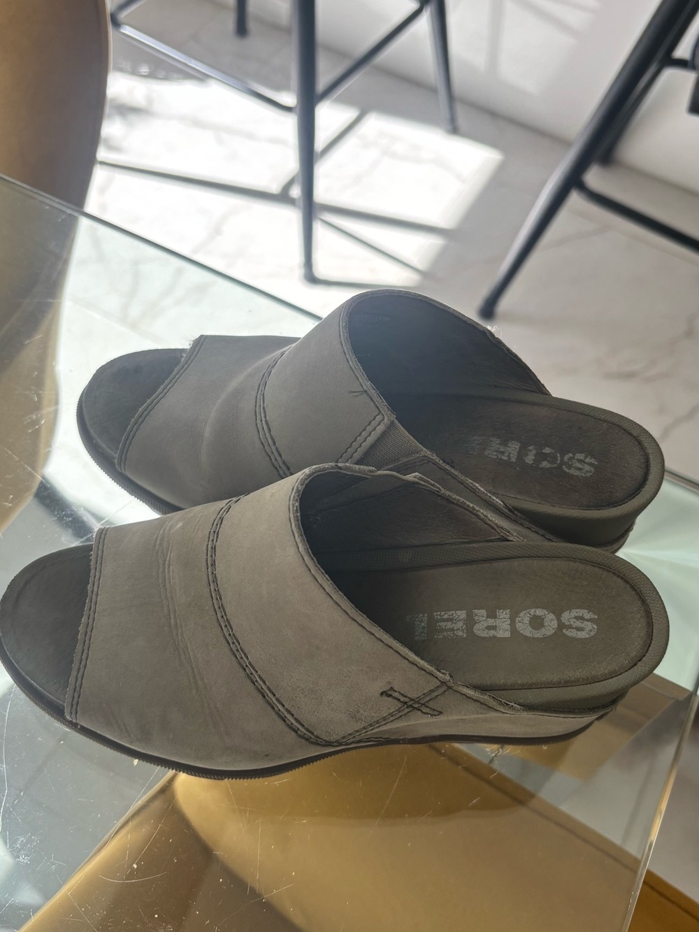 Sorel Tan Leather Slip-On Shoe